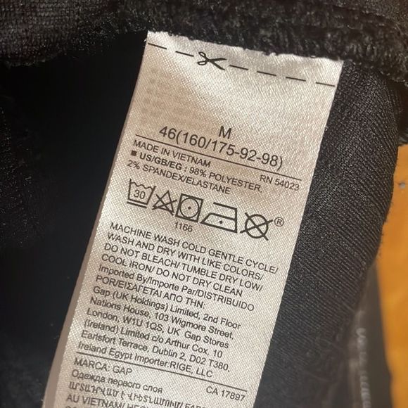 •GAP•ATHLETIC BLACK RIBBED MOCK NECK SWEATER SIZE MEDIUM - Picture 4 of 7